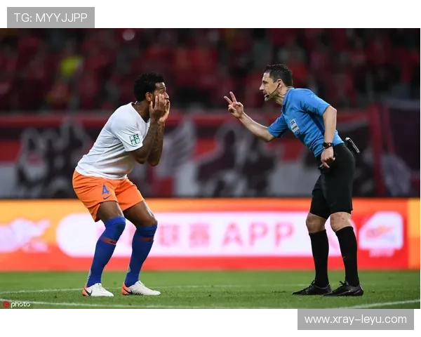 任意球防守墙位置与裁判判罚标准解析