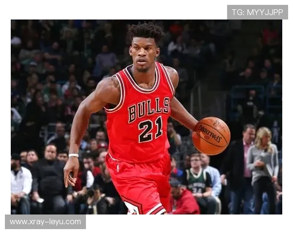 吉米·巴特勒挡拆制造错位提升得分效率拉开球队关键时刻差距